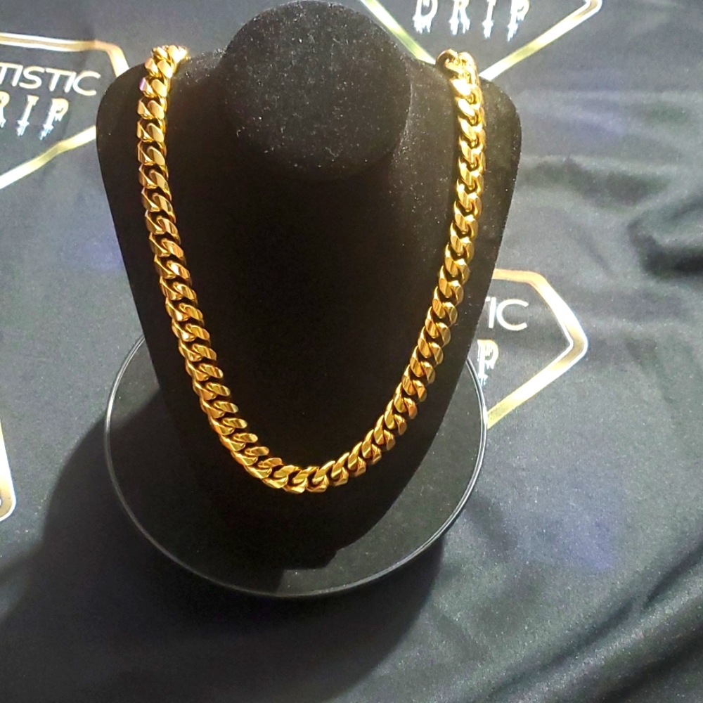 18k Gold Plated stainless steel cuban link chain